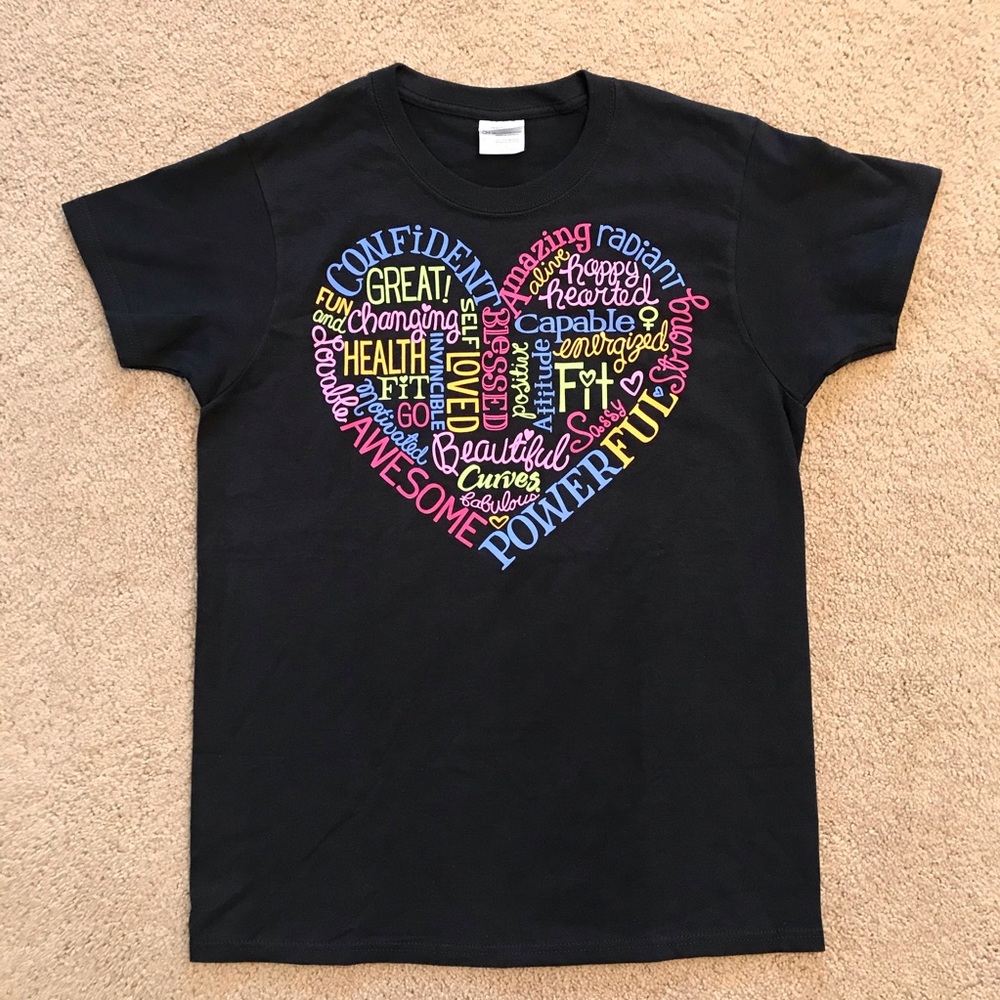 Motivational Words Heart Graphic Tee Womens Size Small Black Powerful Strong
